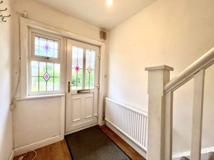 Entrance Hallway- click for photo gallery